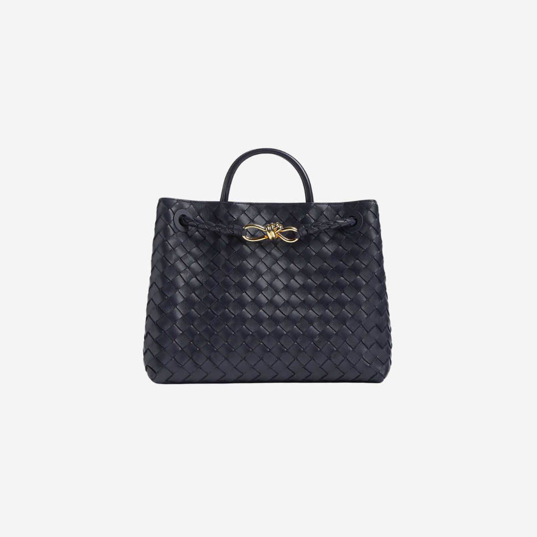 BOTTEGA VENETA Medium andiamo Nocturnal ( W32 x H25 x D11 CM )