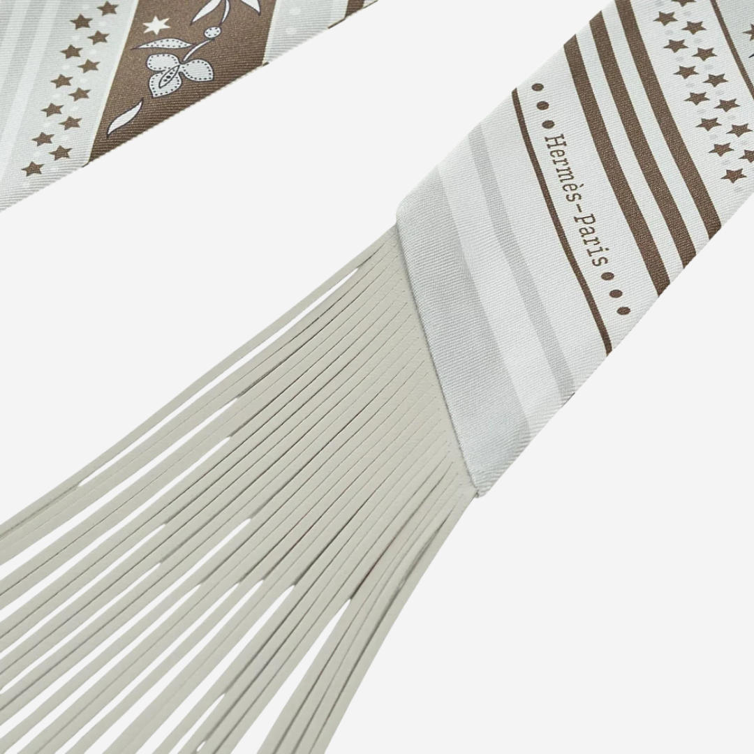 CLS Jumping leather fringes Twilly Craie Brun (2)